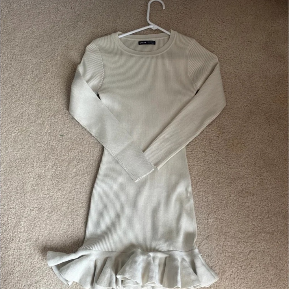 Long sleeve dress